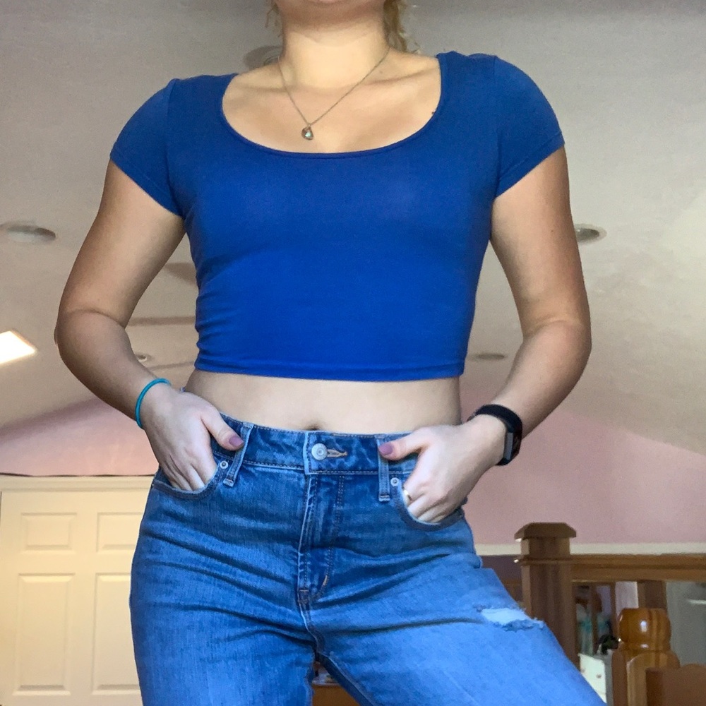 Blue crop top